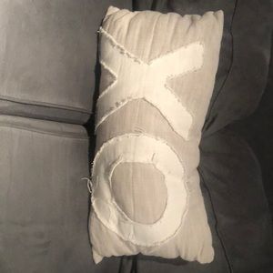 Maraschino Home Xo Pillow